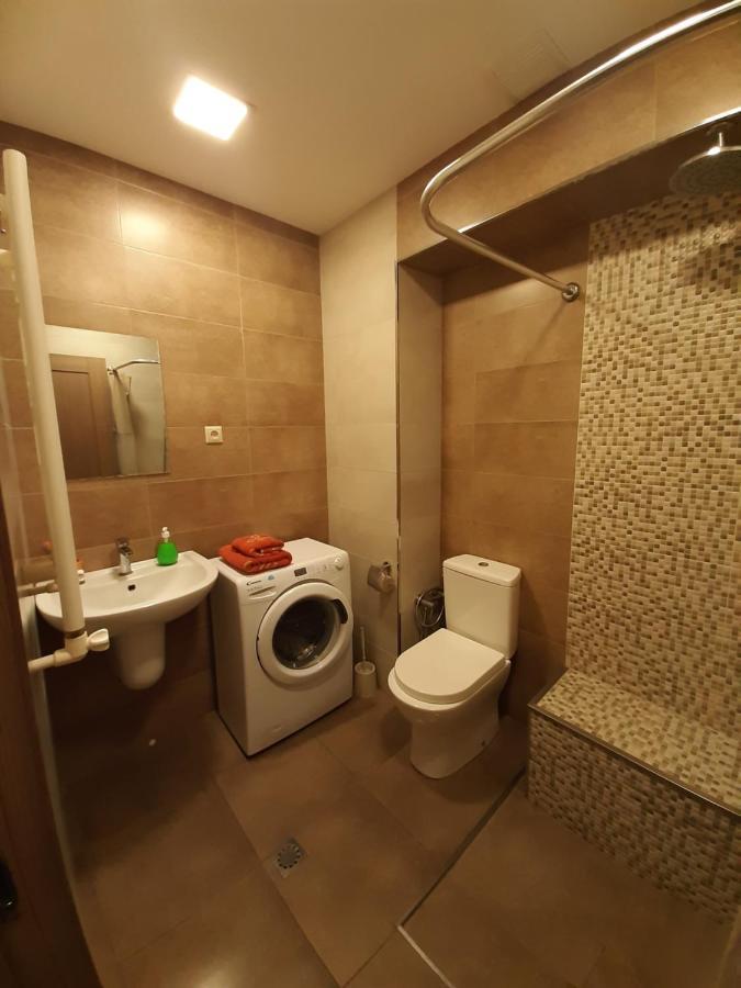 Yerevan, Abovyan 34 My Street Ngoại thất bức ảnh